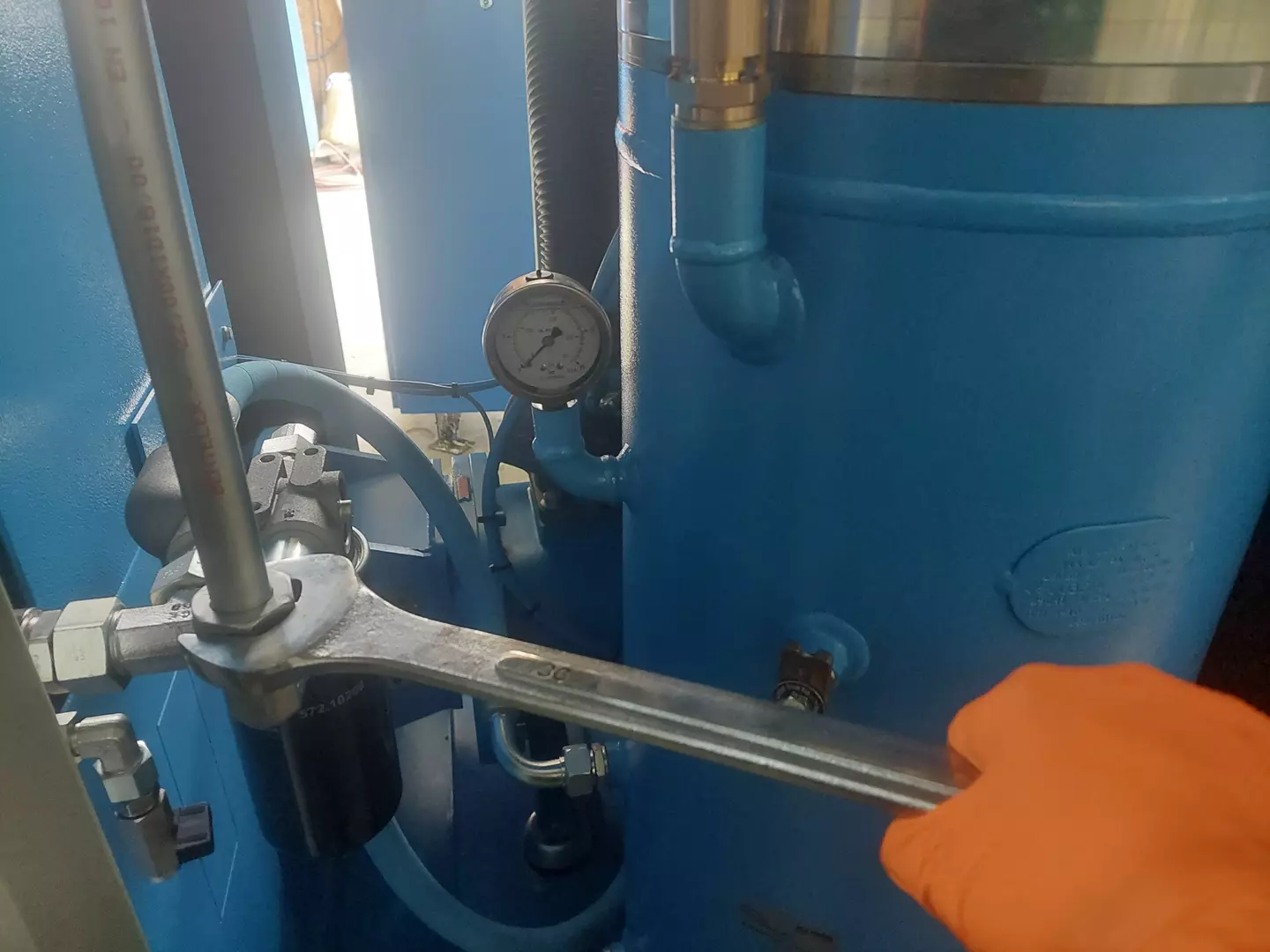 Sprawdzenie sprężarek przed montażem